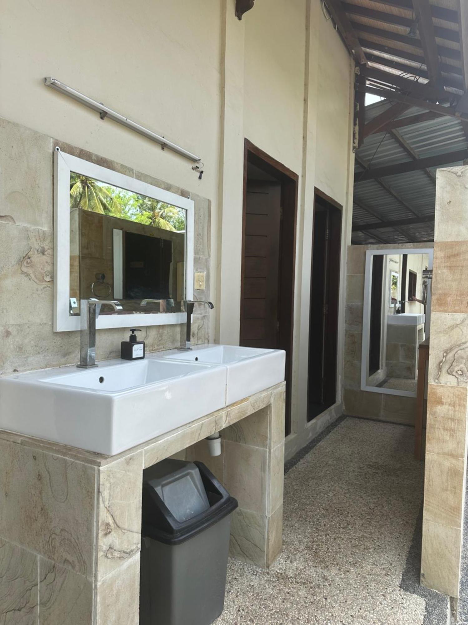 Hotel Trawangan Oasis Gili Trawangan Esterno foto