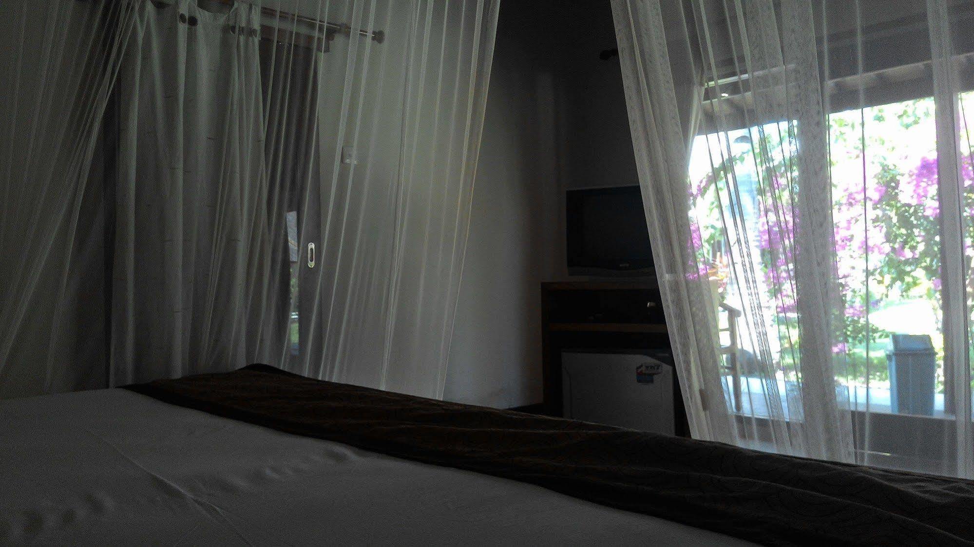 Hotel Trawangan Oasis Gili Trawangan Esterno foto